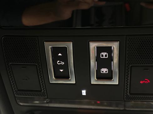 Used 2025 Jaguar F-PACE R-Dynamic S image 42