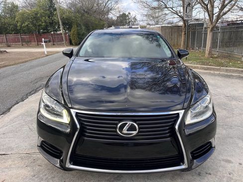 Used 2013 Lexus LS 460 Base 4dr Sedan w/ Comfort Pkg image 3