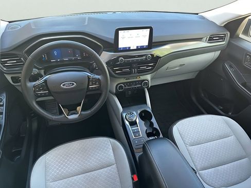 Used 2023 Ford Escape Active AWD/4WD image 25