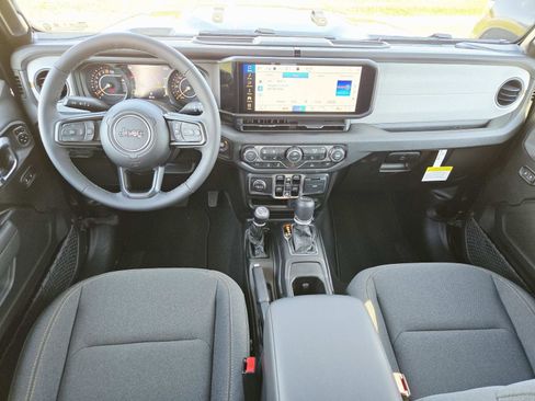 New 2026 Jeep Gladiator Sport image 9