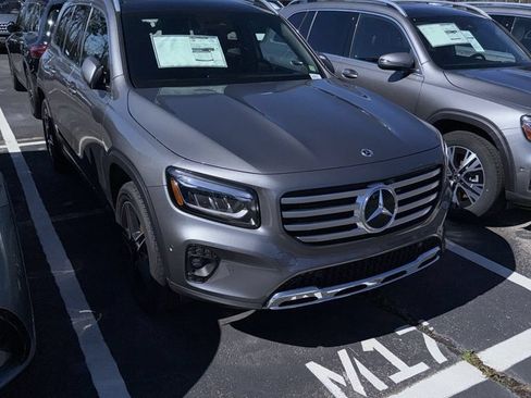 New 2026 Mercedes-Benz GLB 250 image 2