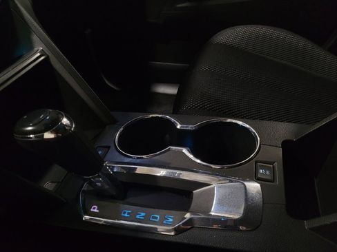 Used 2017 Chevrolet Equinox LT w/ Convenience Package image 26