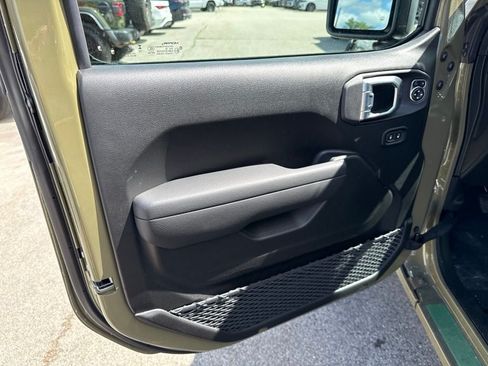 New 2026 Jeep Wrangler Unlimited Sport AWD/4WD image 17