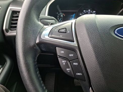 Used 2018 Ford Edge SEL w/ Equipment Group 201A image 20