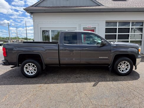 Used 2014 GMC Sierra 1500 SLE w/ SLE Value Package AWD/4WD image 6