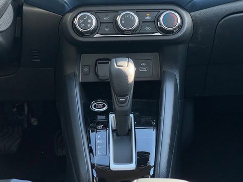 New 2025 Nissan Versa SV w/ Trunk Package image 19