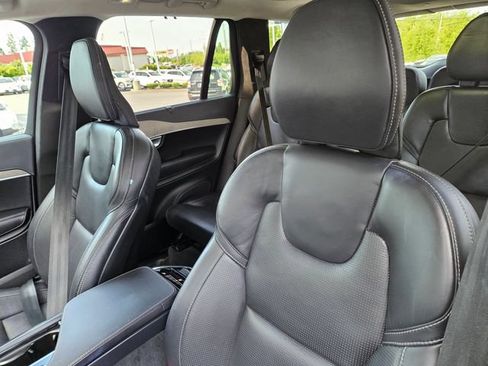 Used 2024 Volvo XC90 T8 Ultimate w/ Lounge Package AWD/4WD image 17