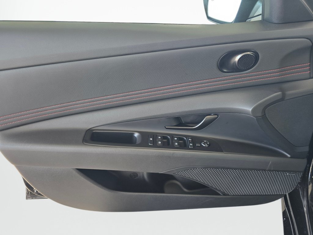 Used 2025 Hyundai Elantra N Line FWD image 32