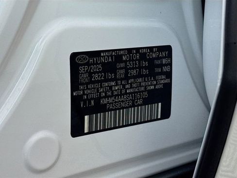 New 2025 Hyundai Ioniq 6 Limited image 52