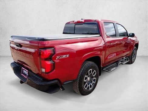 Used 2026 Chevrolet Colorado Z71 w/ Technology Package AWD/4WD image 4