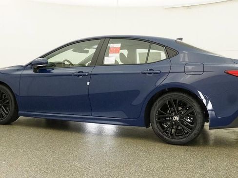 New 2026 Toyota Camry SE FWD image 20