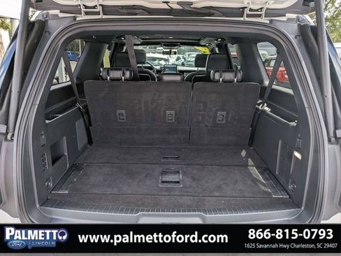 Used 2022 Ford Expedition Max Platinum RWD image 12