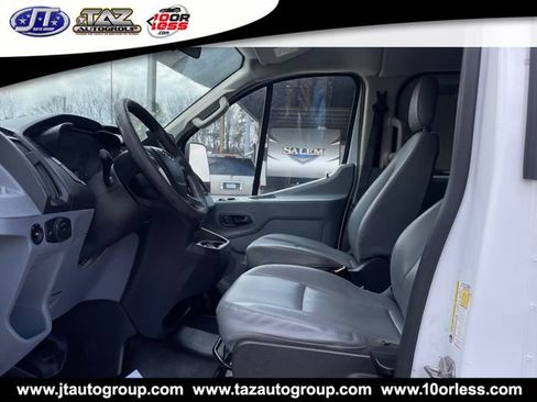 Used 2018 Ford Transit 150 XL RWD image 9