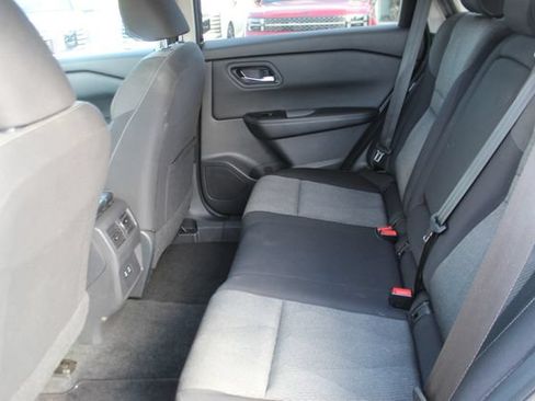 Used 2025 Nissan Rogue SV FWD image 28