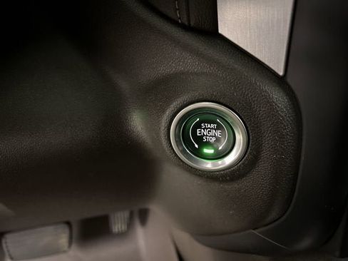 Certified 2020 GMC Sierra 1500 SLT w/ SLT Premium Package image 16