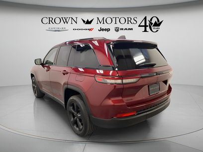 Used 2023 Jeep Grand Cherokee Altitude