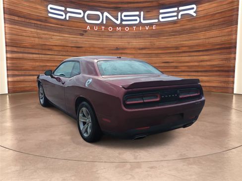 Used 2020 Dodge Challenger SXT w/ Driver Convenience Group image 3