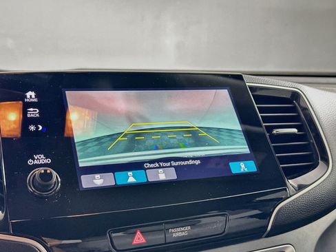 Used 2020 Honda Pilot EX image 22