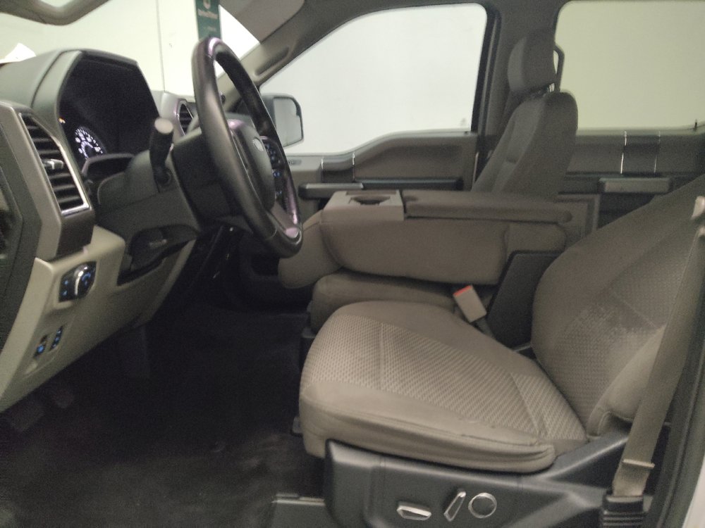 Used 2015 Ford F150 XLT w/ Equipment Group 302A Luxury AWD/4WD image 17