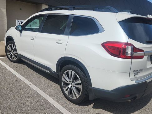 Used 2022 Subaru Ascent Limited AWD/4WD image 7