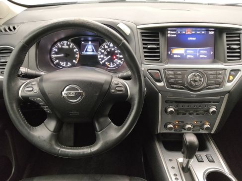 Used 2017 Nissan Pathfinder SL w/ SL Premium Package FWD image 22