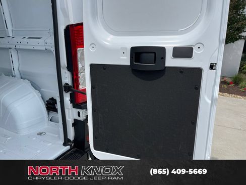 New 2026 RAM ProMaster 2500 w/ Quick Order Package 22G SLT FWD image 14