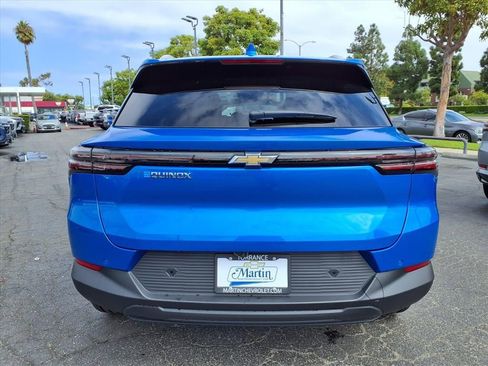 New 2026 Chevrolet Equinox EV LT image 6