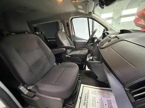 Used 2018 Ford Transit 150 XL RWD image 30