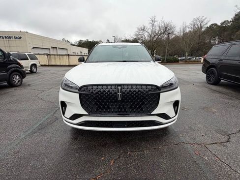 New 2026 Lincoln Aviator Reserve w/ Jet Appearance Package image 2