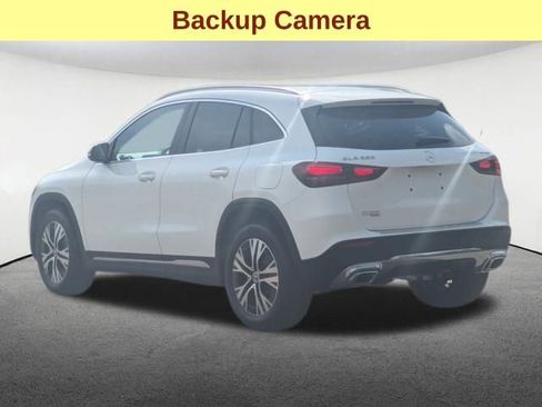 Used 2025 Mercedes-Benz GLA 250 4MATIC image 8