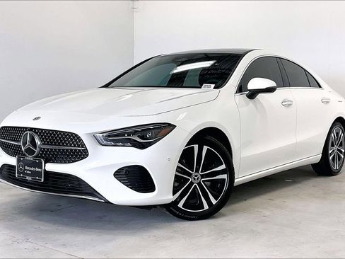 Used 2026 Mercedes-Benz CLA 250 4MATIC image 2