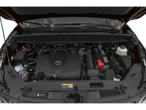 Certified 2021 Toyota Highlander Platinum AWD/4WD image 12