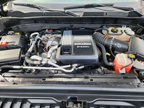 Certified 2023 GMC Sierra 1500 AT4 w/ AT4 Premium Package image 22