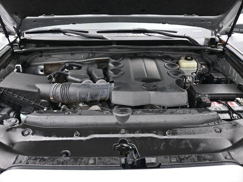 Used 2021 Toyota 4Runner TRD Off-Road Premium image 19