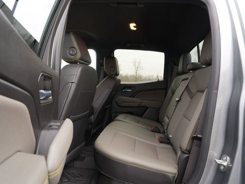 Used 2023 Chevrolet Colorado ZR2 w/ ZR2 Convenience Package III image 21