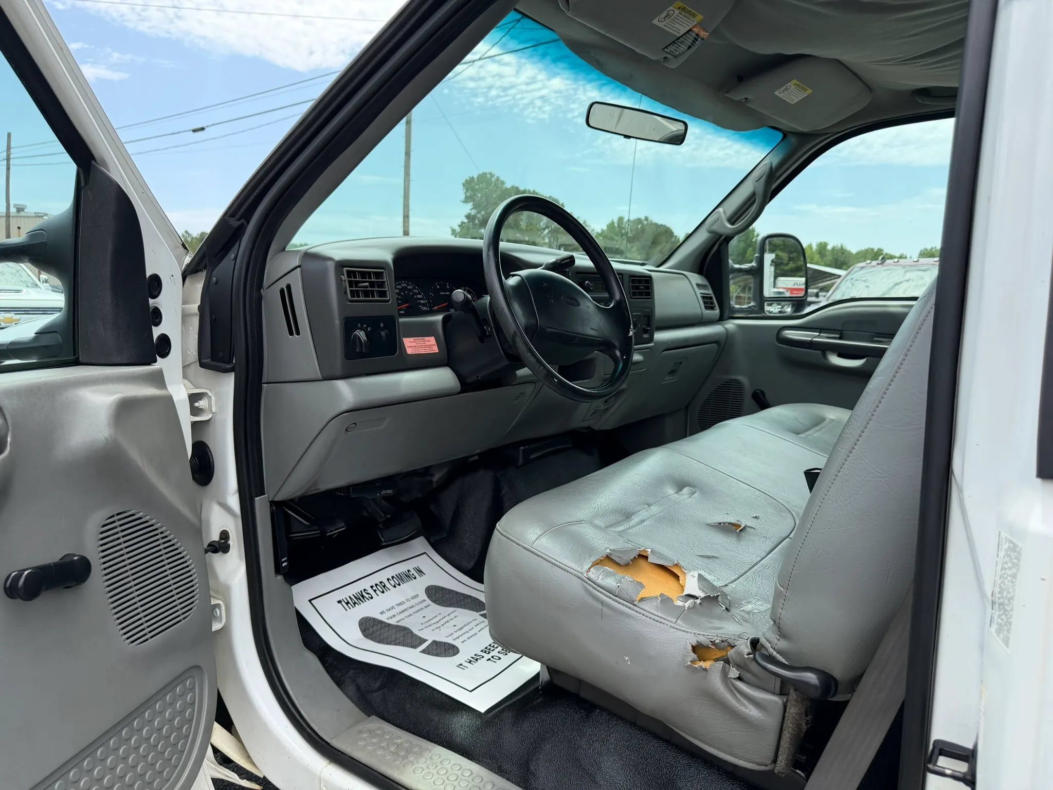 Used 2002 Ford F450 2WD Regular Cab Super Duty image 27
