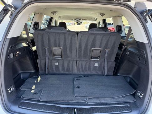 Used 2023 Jeep Grand Cherokee L Laredo image 20