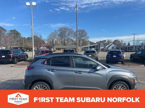 Used 2020 Hyundai Kona SEL image 3