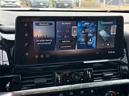 New 2026 Nissan Pathfinder Platinum image 26