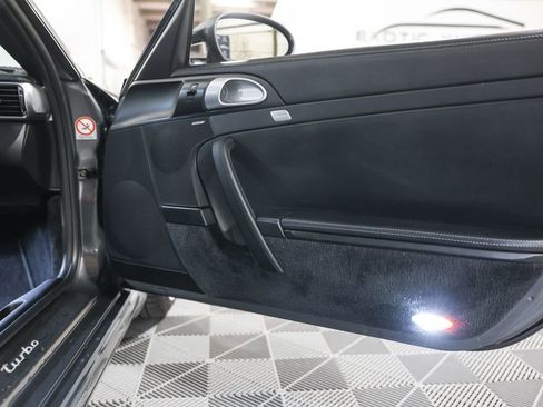 Used 2007 Porsche 911 Turbo image 25