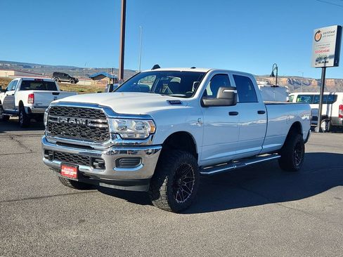 Used 2024 RAM 3500 Tradesman w/ Chrome Appearance Group AWD/4WD image 2