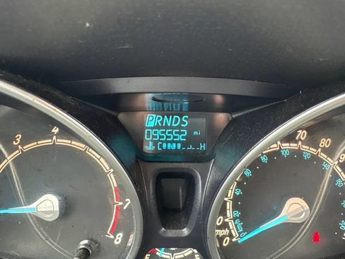 Used 2015 Ford Fiesta SE FWD image 5