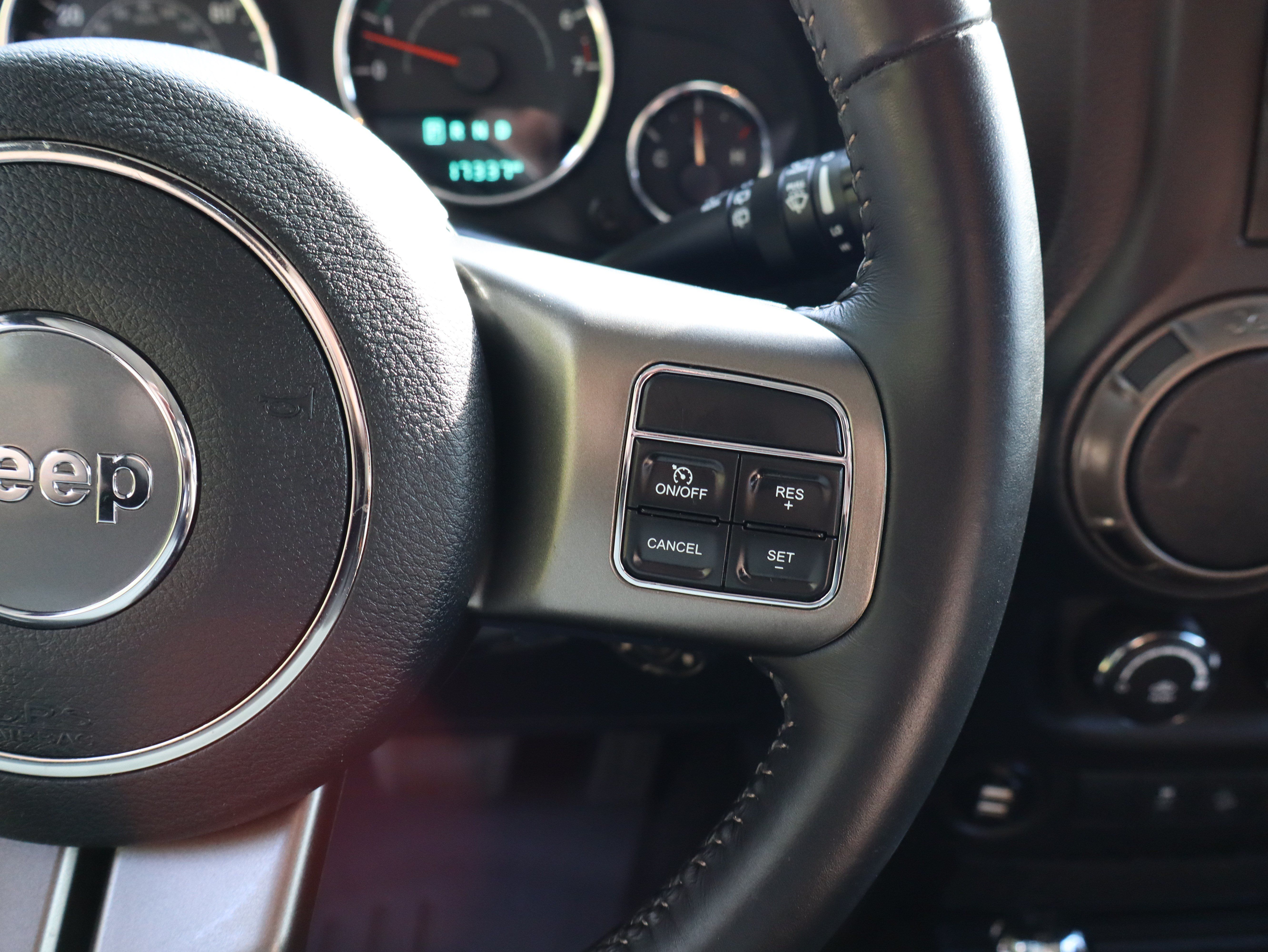 Used 2018 Jeep Wrangler Unlimited Sport AWD/4WD image 30