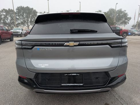 New 2026 Chevrolet Equinox EV LT image 6