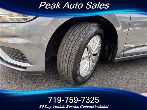 Used 2019 Volkswagen Jetta S w/ Driver Assistance Package FWD image 9