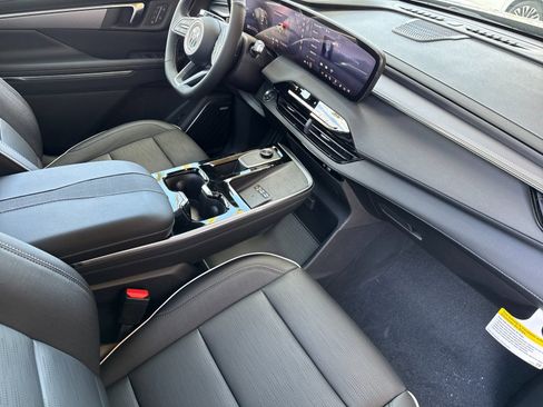 New 2026 Buick Enclave Sport Touring FWD image 17