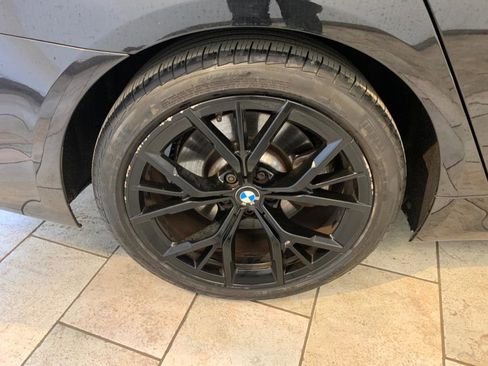 Used 2022 BMW 540i xDrive w/ M Sport Package image 10