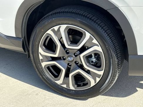 Certified 2025 Subaru Ascent Limited AWD/4WD image 12