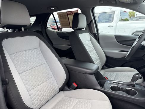 Used 2020 Chevrolet Equinox LT FWD image 31
