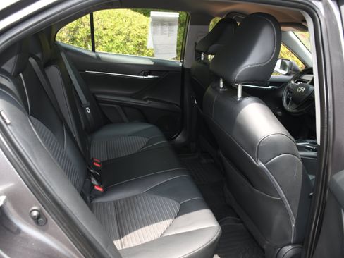 Certified 2023 Toyota Camry SE FWD image 17